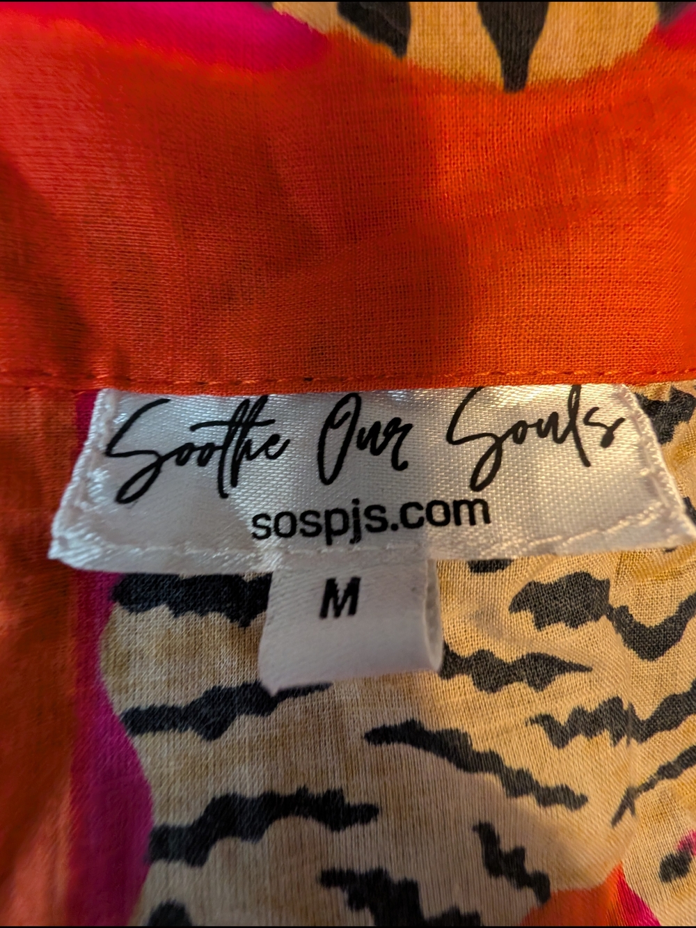 Soothe Our Souls Tibetan Tiger Organic Cotton PJ Set Pink & Orange, Women's L - Picture 7 of 9